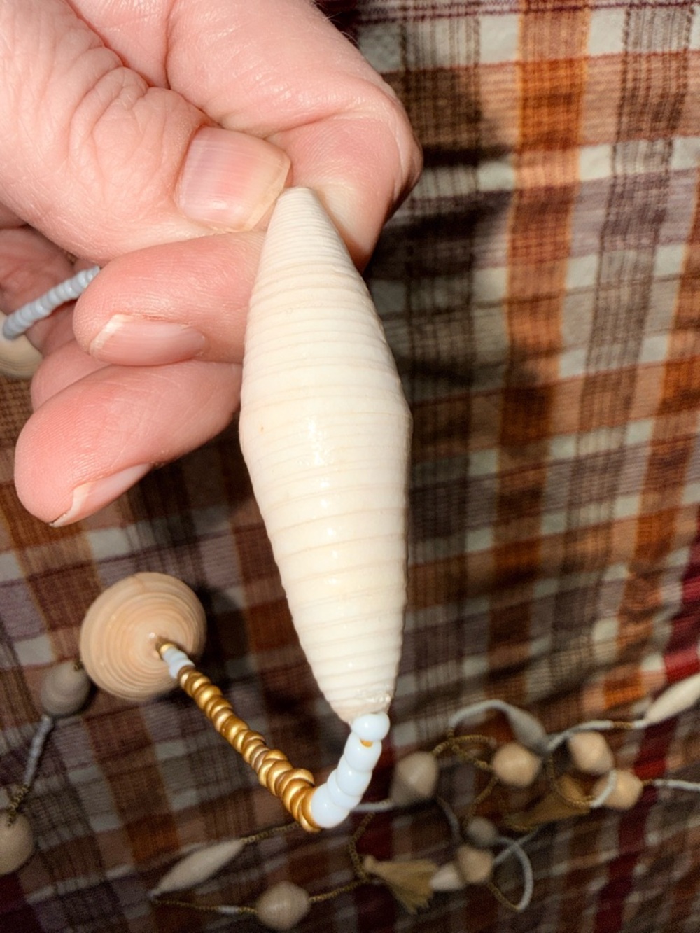 Artisan Ivory Paper Bead Garland - Picture 6 of 6